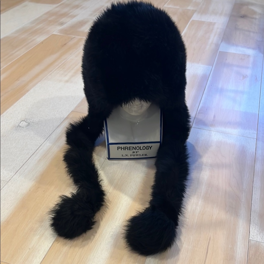 Black Furry Shearling Winter Hat